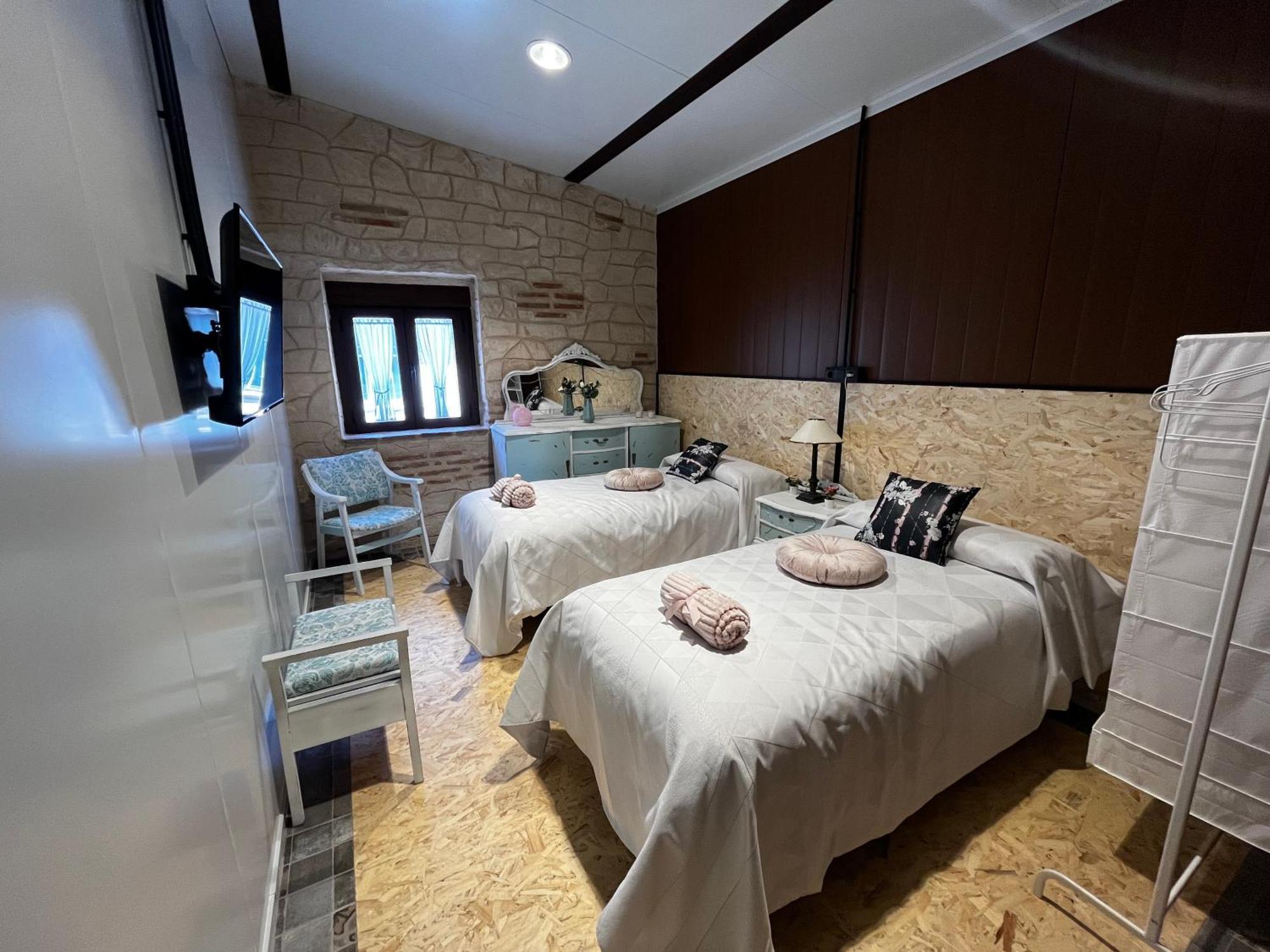 Casa Ruina Pensionat Nava del Rey Exteriör bild